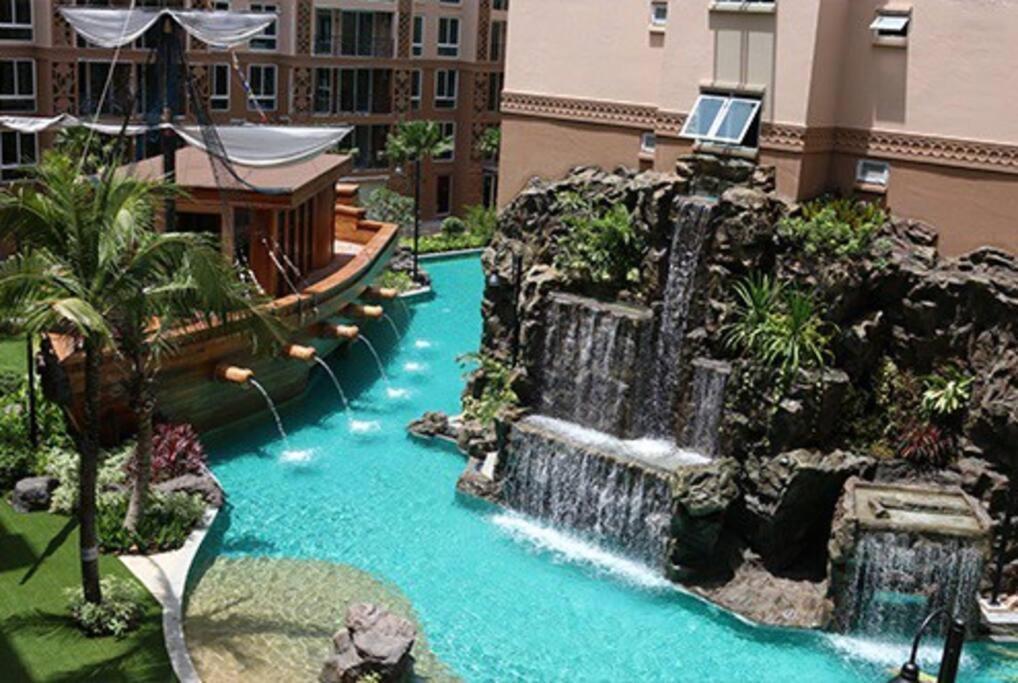 Atlantis Condo Resort Pattaya By Lj Praia de Jomtien Exterior foto