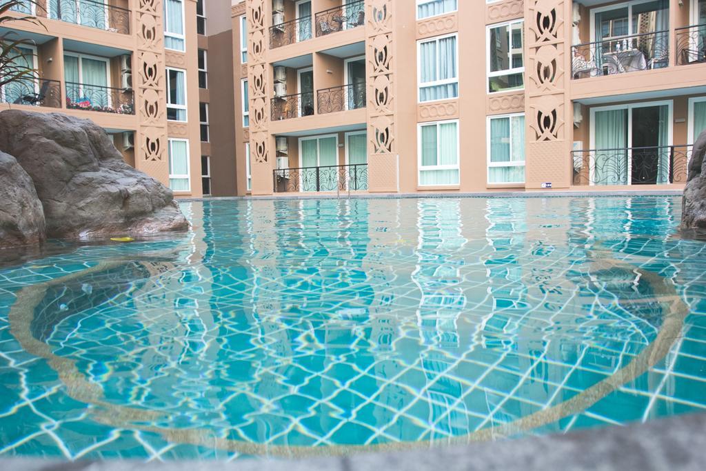 Atlantis Condo Resort Pattaya By Lj Praia de Jomtien Exterior foto