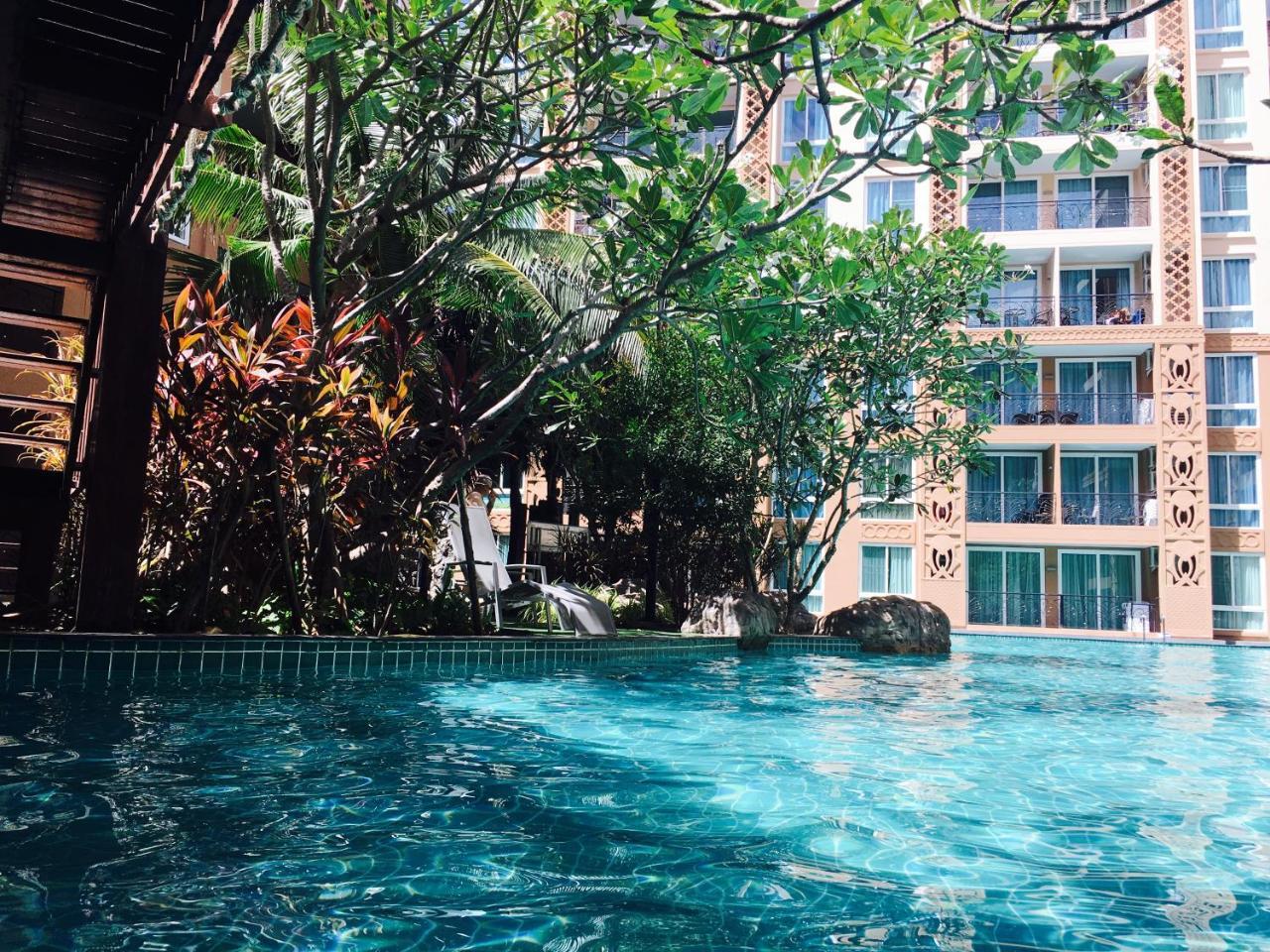 Atlantis Condo Resort Pattaya By Lj Praia de Jomtien Exterior foto