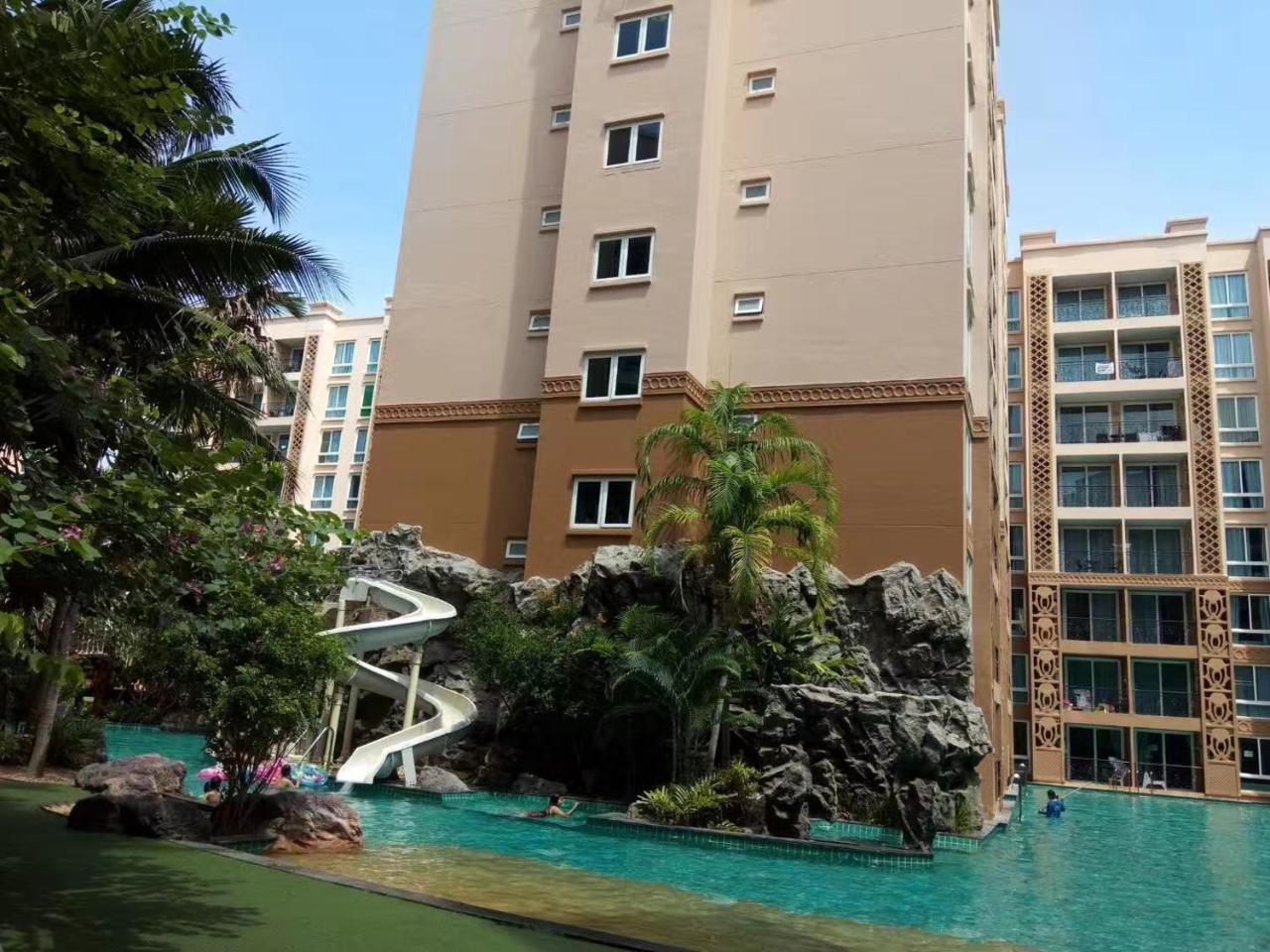 Atlantis Condo Resort Pattaya By Lj Praia de Jomtien Exterior foto
