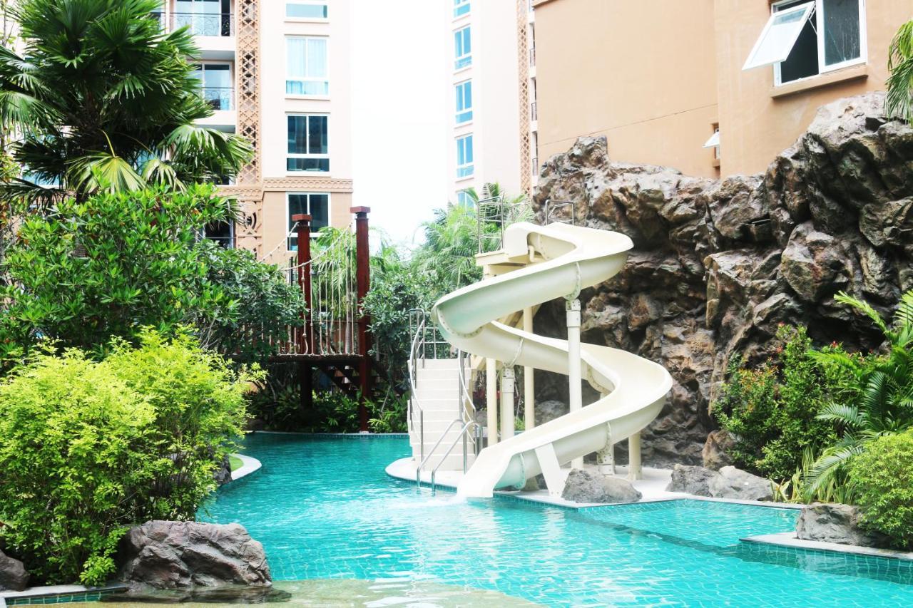 Atlantis Condo Resort Pattaya By Lj Praia de Jomtien Exterior foto
